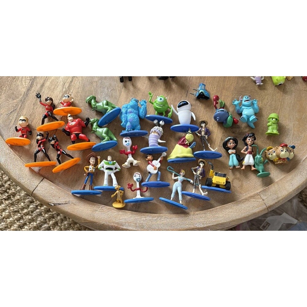 Lot Of 30 Mini Figures PIXAR Toy Story Incredibles Monsters Inc Aladdin Coco